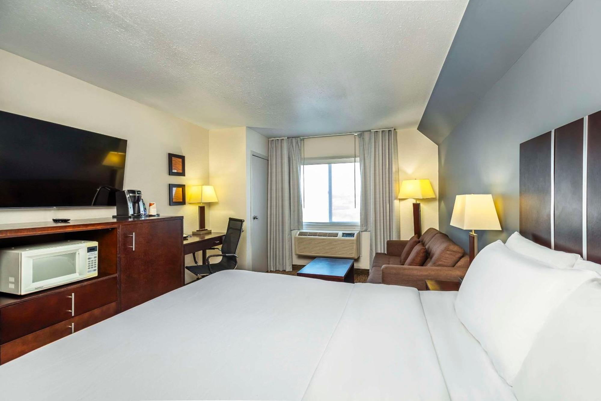 Comfort Inn & Suites Yorkton Ngoại thất bức ảnh
